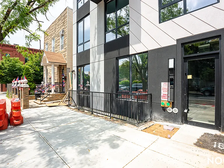 491 Evergreen Ave #3B — Photo 23