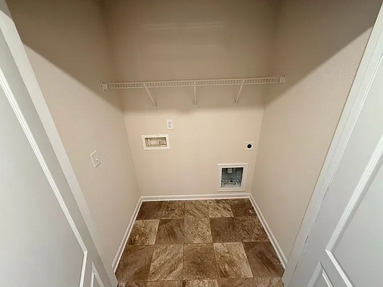 3911 Rosfield Dr #1 — Photo 13