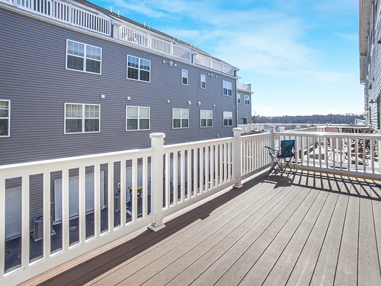 103 Waterside Mews — Photo 17