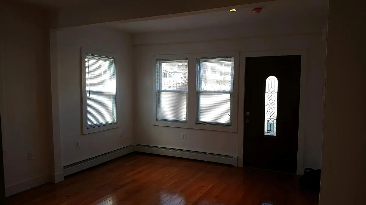 2519 Far Rockaway Blvd photo 1
