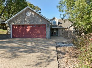 1712 Pointe Royale Dr, Branson, MO 65616