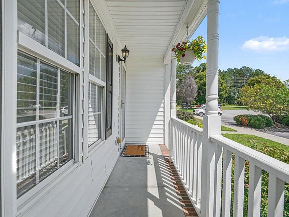 4th image of 1716 Stroll Cir