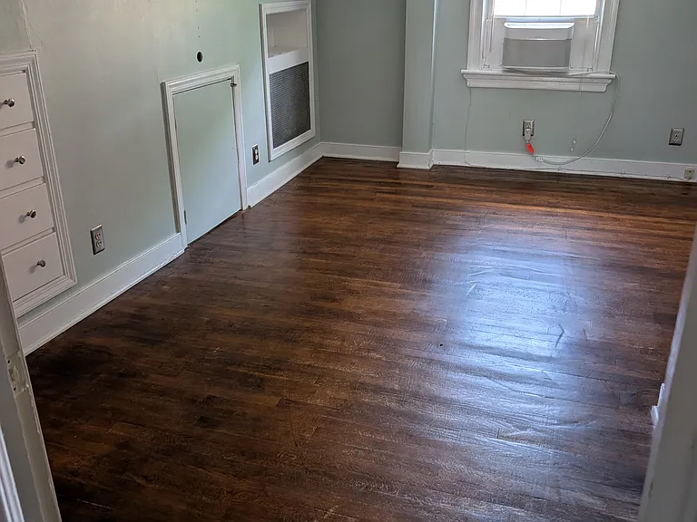 1319 Riverdale Dr — Photo 25