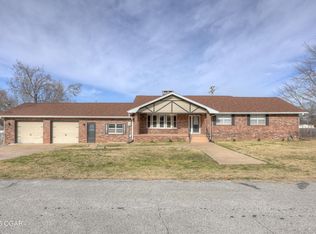720 Sheridan St, Carl Junction, MO 64834