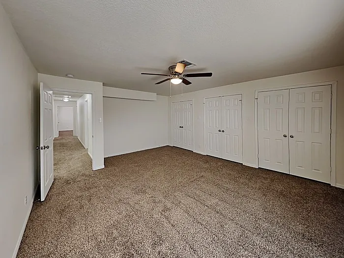2405 Avenue G — Photo 14