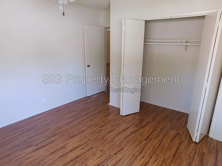 501 S 7th St — Photo 31