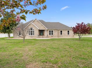 215 Franklin Heights Dr, Winchester, TN 37398