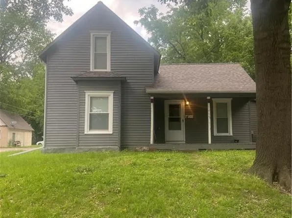 713 E 5th St, Ottawa, KS 66067