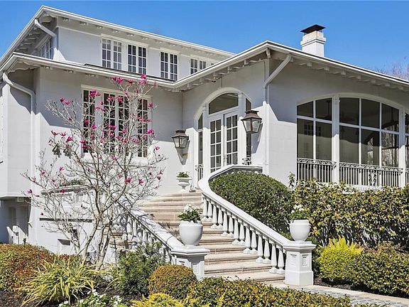 2nd image of 44 Audubon Blvd