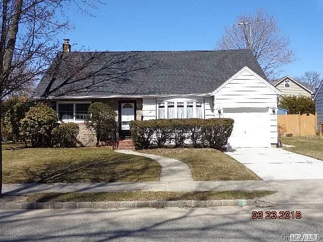 1st image of 215 E Camp Avenue