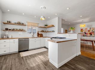 11 Hamilton St, Dorchester, MA 02125