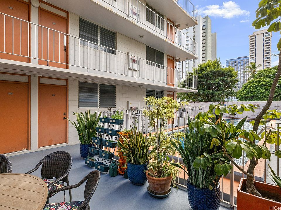 1st image of 236 Liliuokalani Ave APT 102
