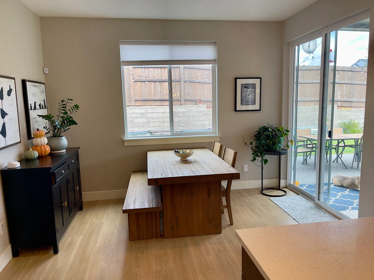 4 bed, 2413 sqft, $3,700 — Photo 4