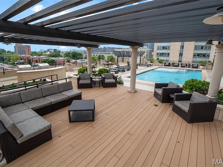 Pool deck on 7th floor