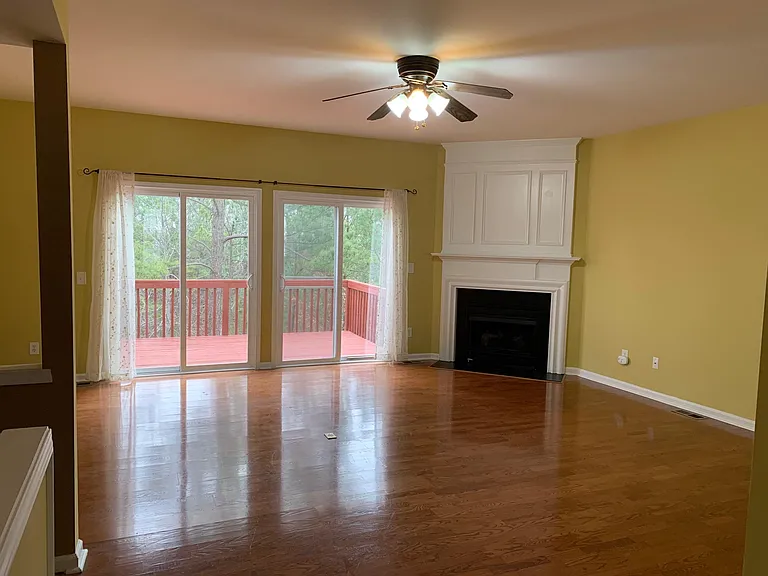 409 Ruby Walk Dr — Photo 3
