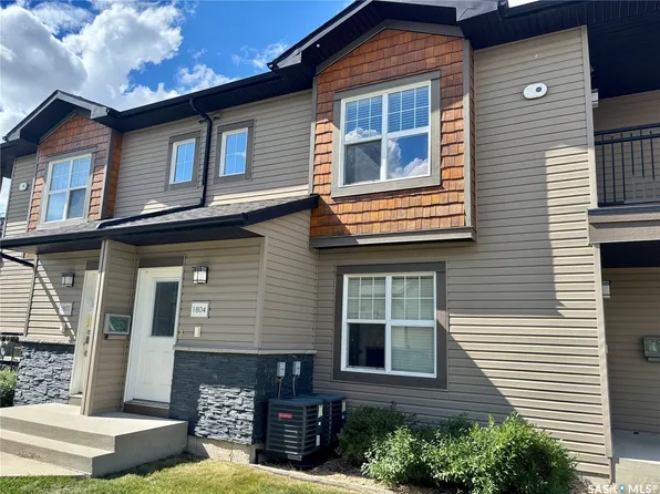 1015 Patrick Crescent #1804, Saskatoon, SK S7W 0M4