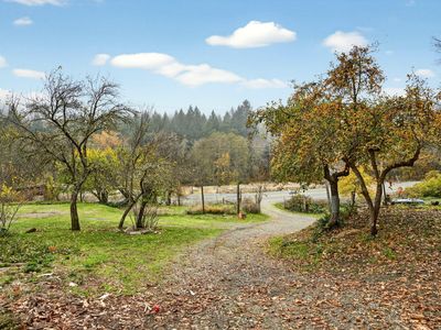 3630 Granite Hill Rd, Grants Pass, OR, 97526