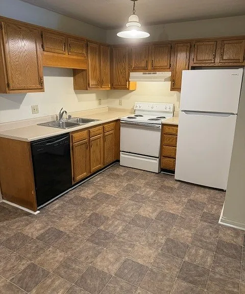 74 3rd St #8 — Photo 7