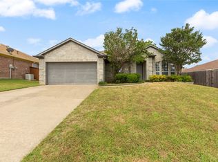 706 Auburndale Dr, Euless, TX 76040