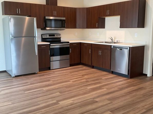 5941 Camino Ln APT 10