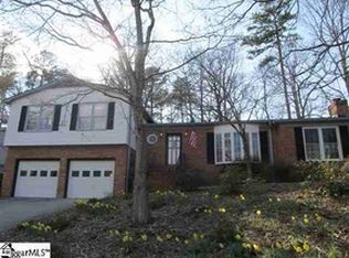 17 E Indian Trl, Taylors, SC 29687