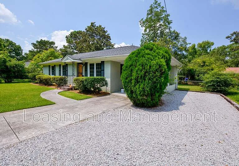 743 Magnolia Rd — Photo 3