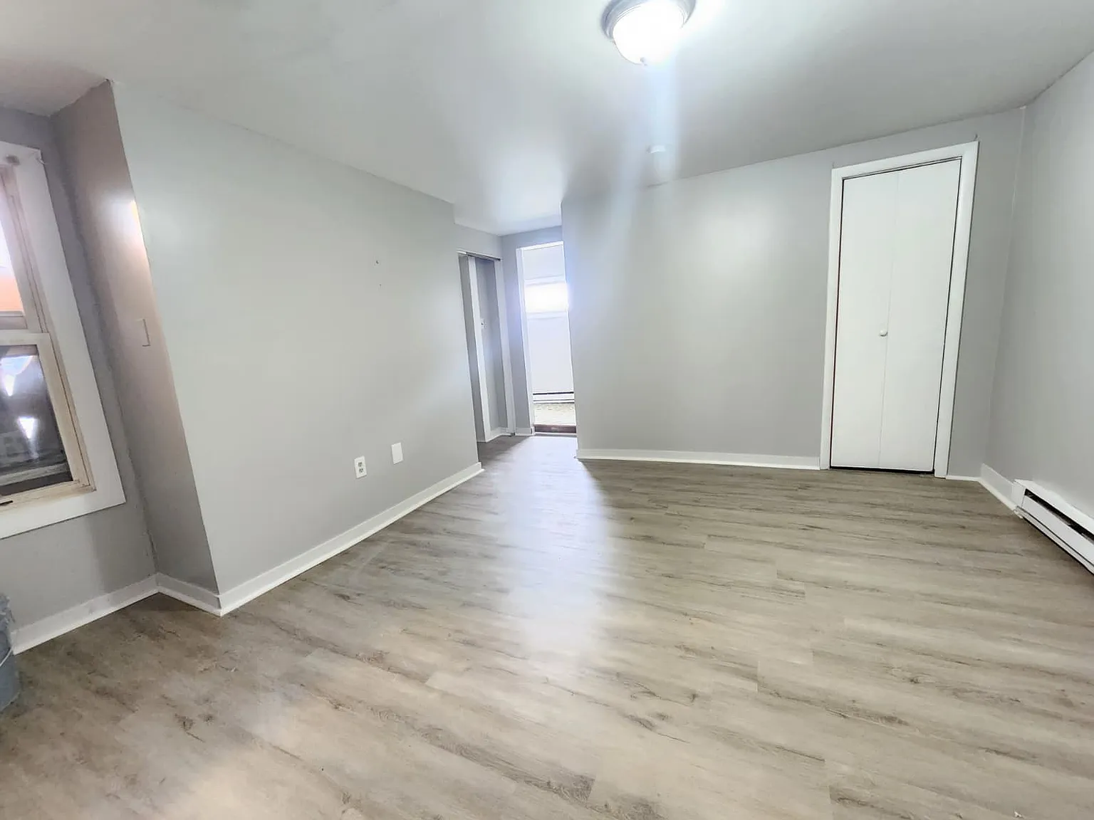2 bed, $1,095 — Photo 3