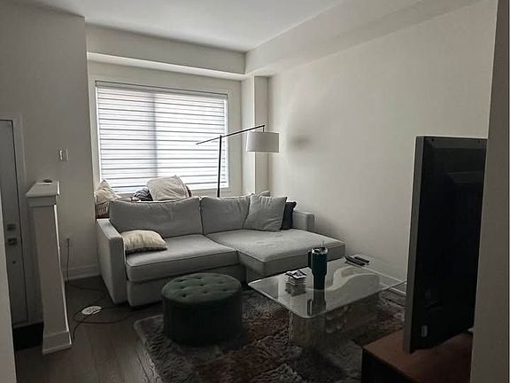 3rd image of 87 William Duncan Rd