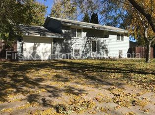 8017 Hornell Ave S, Cottage Grove, MN 55016