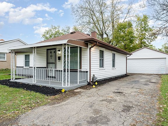 4th image of 4612 W Hillcrest Ave