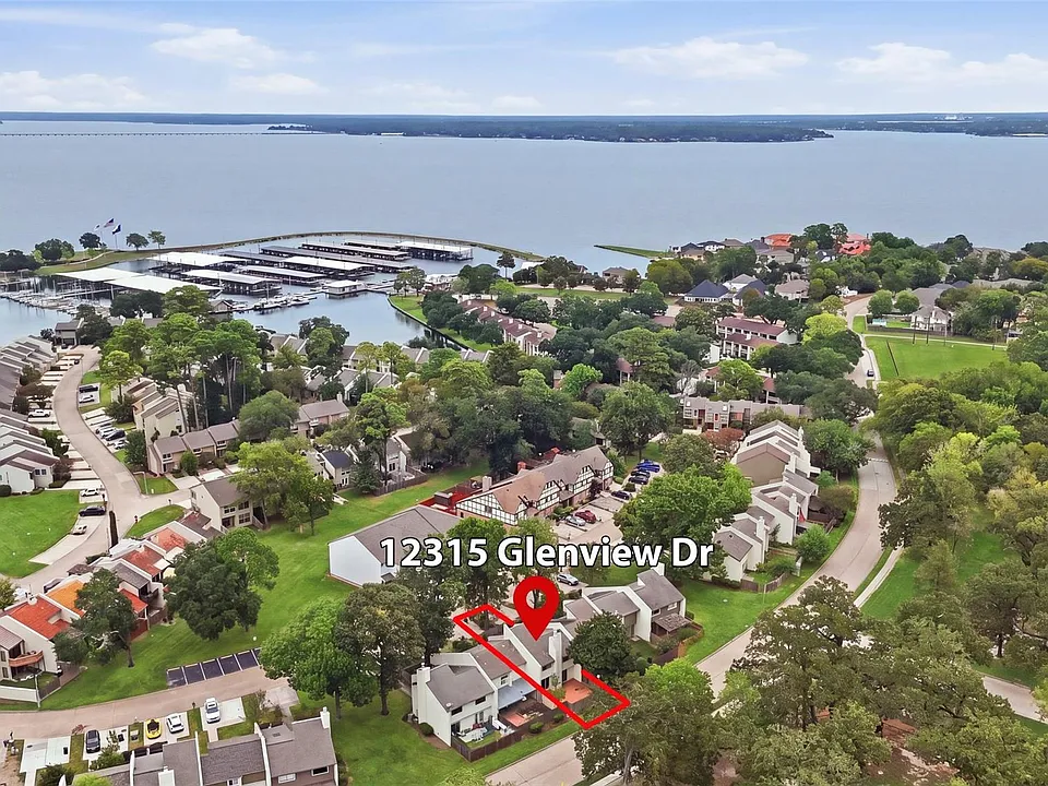 12315 Glenview Dr