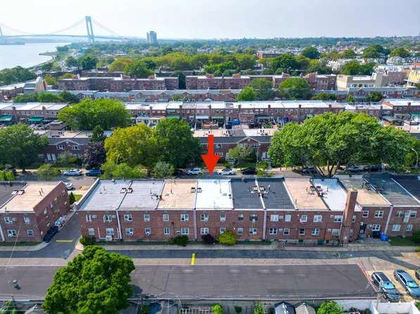 271 Bay 19th Street image 22 of 24