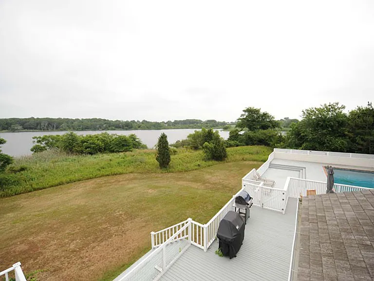 40 Poxabogue Ln — Photo 6
