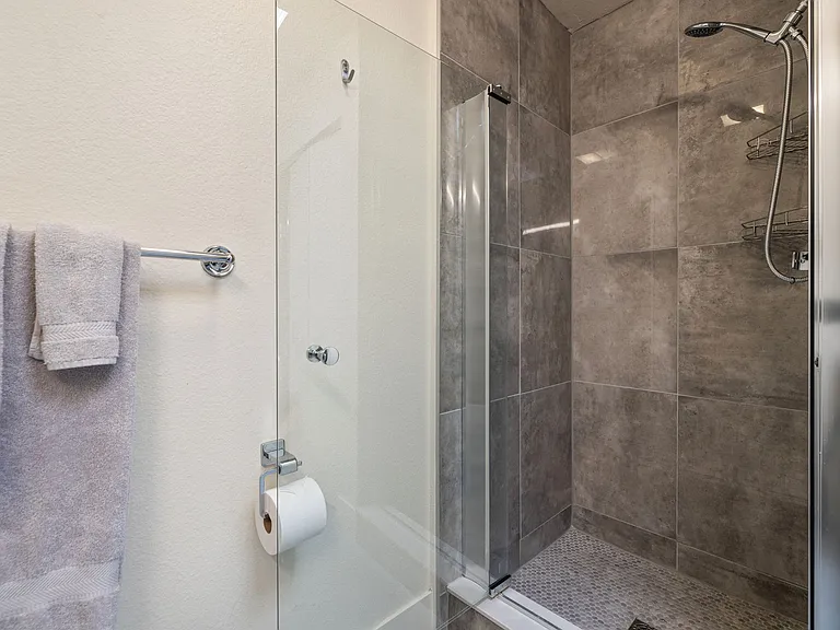 427 N Calle Rolph — Photo 20