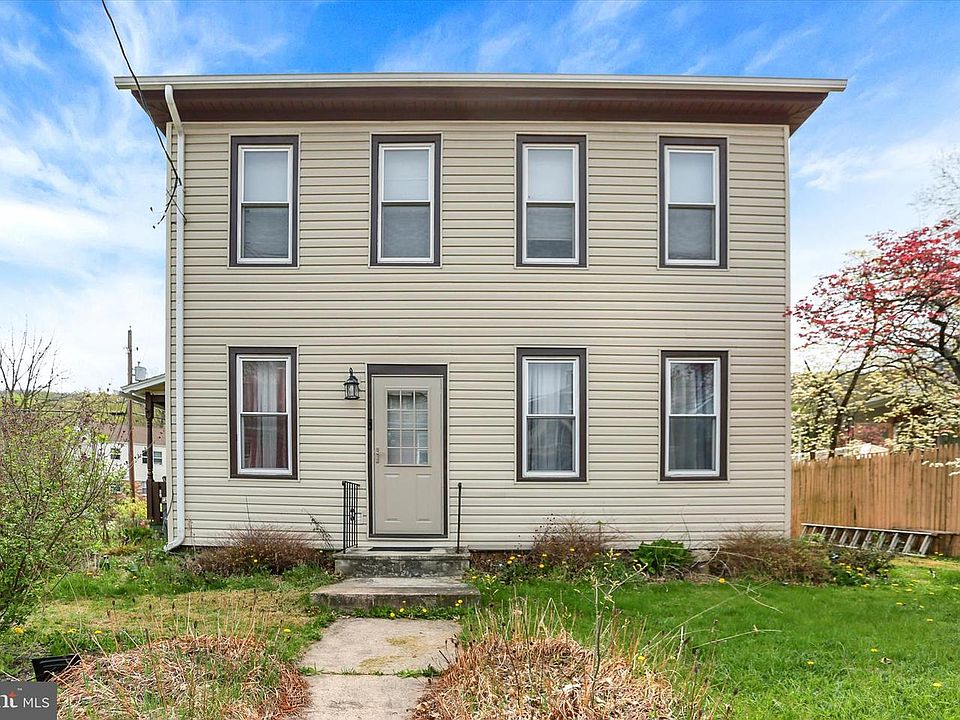 1st image of 90 E Main St