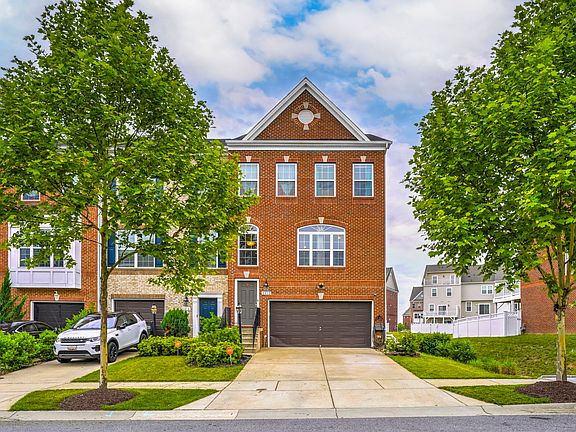 2nd image of 5412 Spotswood Pl