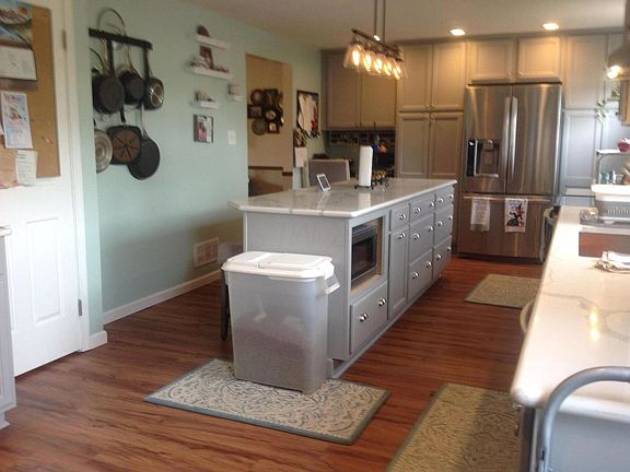 2nd image of 3968 Cypress Ave