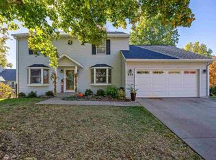 830 Elliott Ct, Iowa City, IA 52246