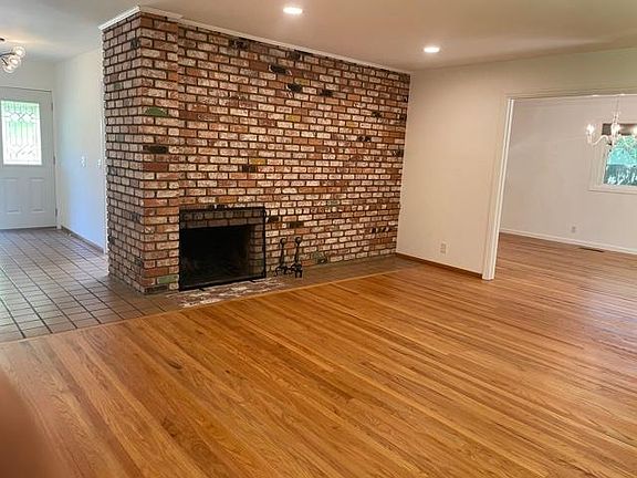 4th image of 1489 Knowlton Dr
