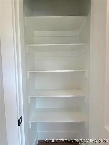 125 S McLean Dr — Photo 10