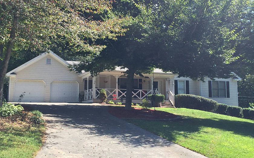 2nd image of 159 Little Creek Dr