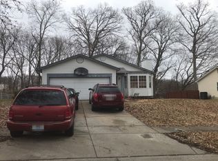 834 Whispering Rock Dr, O'Fallon, MO 63366