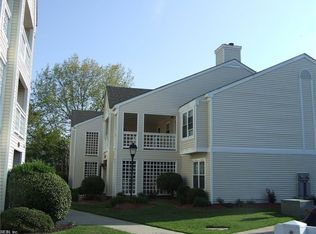 106 Lantana Ln APT 16, Hampton, VA 23669