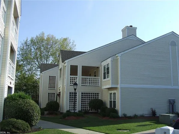 106 Lantana Ln APT 16, Hampton, VA 23669