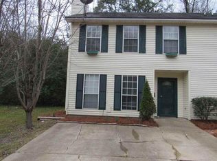 579 Woodland Hills Pl, Jackson, MS 39216