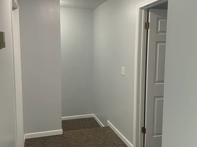 254 Saratoga Ave — Photo 22