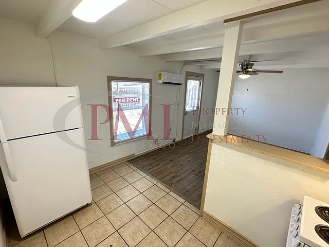 2106 College Street #12 — Photo 15