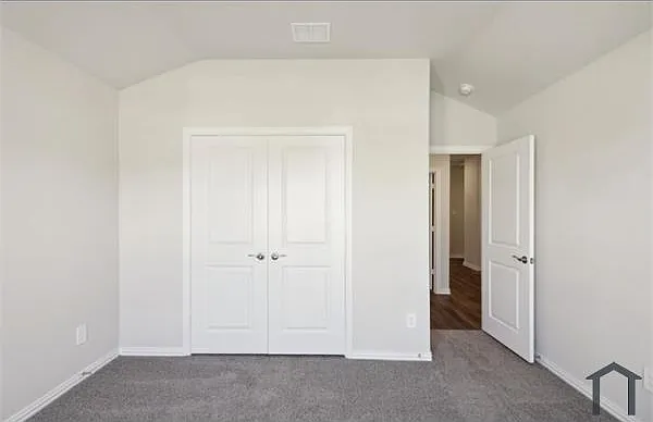 807 Easthill Dr — Photo 12
