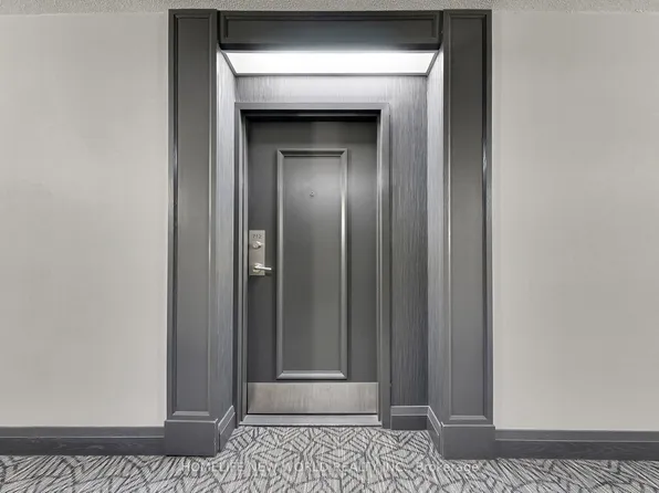 1665 Pickering Pkwy #712, Pickering, ON L1V 6L4