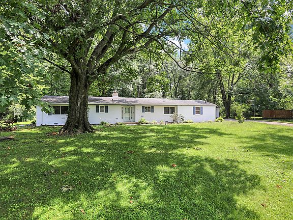 3rd image of 4905 Coburn Ave